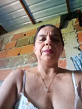 Snapshot of Lucerito-Hot chatting on December 2025 02:33:01 PM Lucerito-Hot online show from December 2025 02:33:01 PM