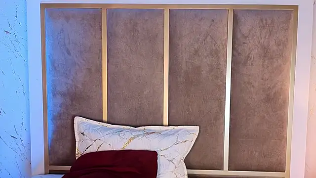 Snapshot of RobinBennett chatting on October 2025 03:59:01 AM RobinBennett online show from October 2025 03:59:01 AM