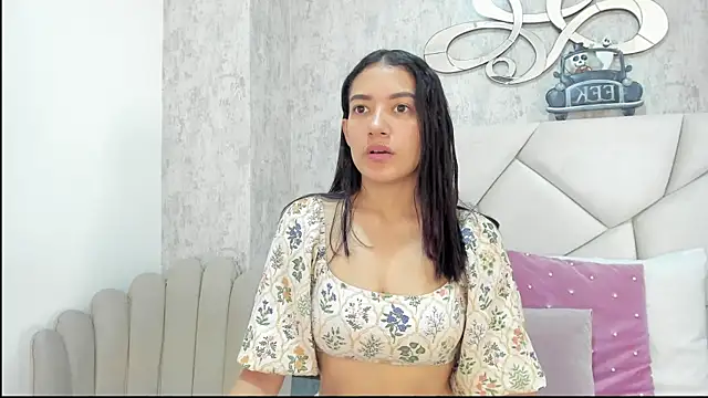 Skylerwhite02 online show from November 2025 07:37:01 PM