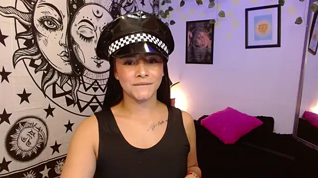 MarilynWhite  online show from October 2025 10:36:01 PM