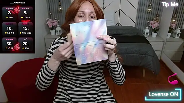 Bom BomXX online show from September 2025 09:15:02 PM