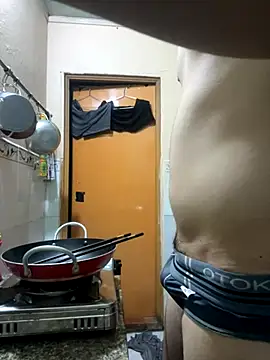 DuyPhat05 online show from September 2025 05:00:02 AM