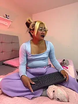 Snapshot of khalessi4- chatting on September 2025 06:57:02 AM khalessi4- online show from September 2025 06:57:02 AM