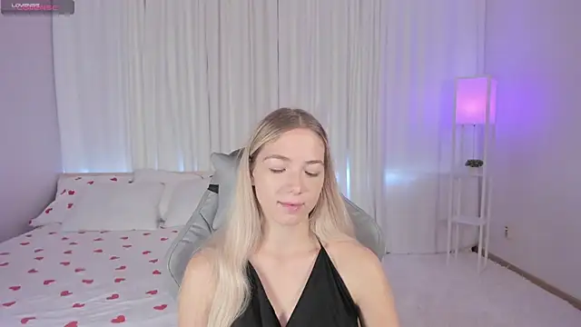 Susan Mimi online show from September 2025 03:33:02 AM