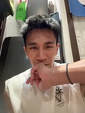 Snapshot of gooodboiii chatting on March 2026 03:17:01 PM gooodboiii online show from March 2026 03:17:01 PM