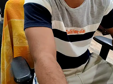 ZoroArcher online show from October 2025 08:28:02 PM