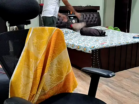 ZoroArcher online show from October 2025 03:57:02 PM