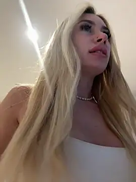 SexySaraxxoo online show from April 2026 09:57:02 AM