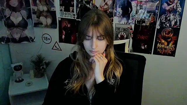 Snapshot of NeyliDream chatting on October 2025 12:16:01 PM NeyliDream online show from October 2025 12:16:01 PM