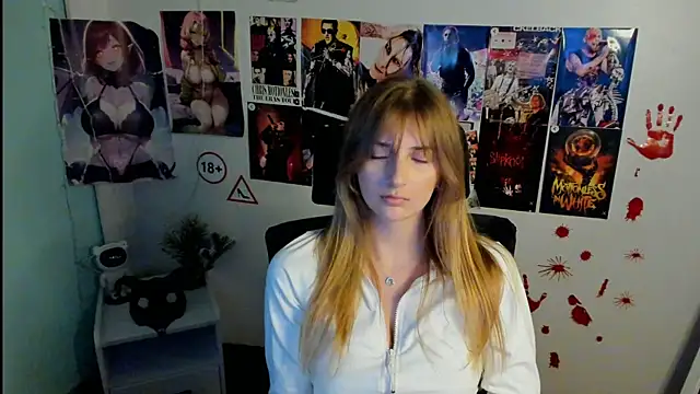 Snapshot of NeyliDream chatting on November 2025 01:35:02 PM NeyliDream online show from November 2025 01:35:02 PM