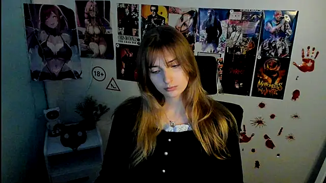 Snapshot of NeyliDream chatting on November 2025 01:13:01 PM NeyliDream online show from November 2025 01:13:01 PM