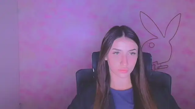 AlisaBubbles online show from October 2025 04:37:02 PM