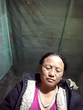 Samdim23 online show from November 2025 12:44:02 PM