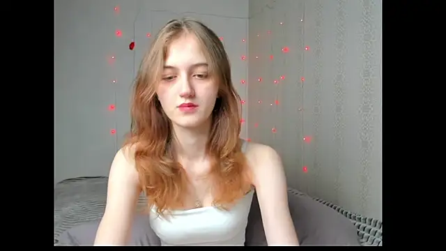 dreamy pollyyy online show from May 2026 07:34:02 PM