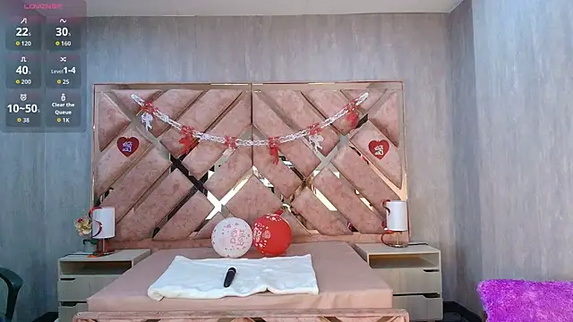 ANABELL BROWN online show from September 2025 07:08:02 PM