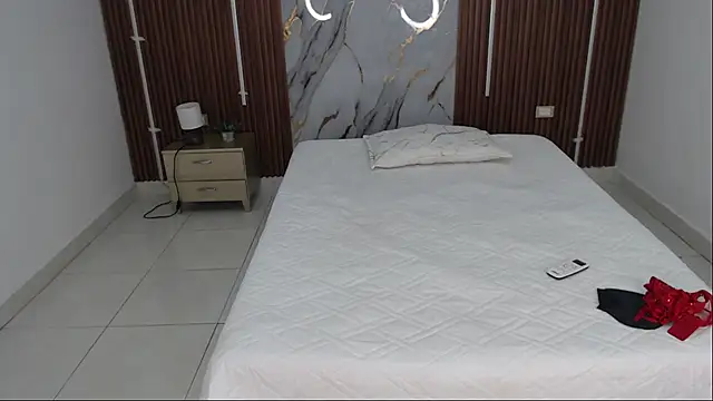 tiffy loff online show from November 2025 04:00:01 AM