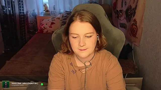 Snapshot of OliviaBlade chatting on September 2025 12:49:02 PM OliviaBlade online show from September 2025 12:49:02 PM