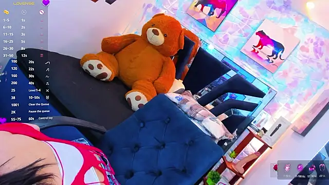 Charlotte Landry   online show from February 2026 03:54:01 PM