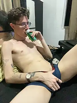 HeiRique online show from October 2025 05:27:01 AM