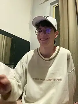 HeiRique online show from October 2025 03:54:02 AM