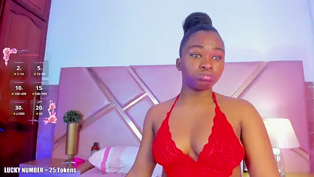 SophieSinclair online show from October 2025 12:35:02 PM