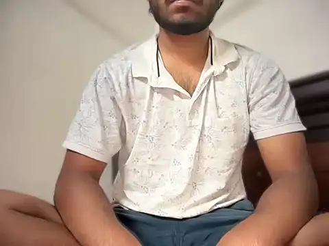 Snapshot of bossyjuicy chatting on March 2026 07:31:01 PM bossyjuicy online show from March 2026 07:31:01 PM