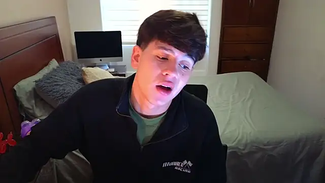 Snapshot of tightncuteass chatting on October 2025 10:18:01 PM tightncuteass online show from October 2025 10:18:01 PM