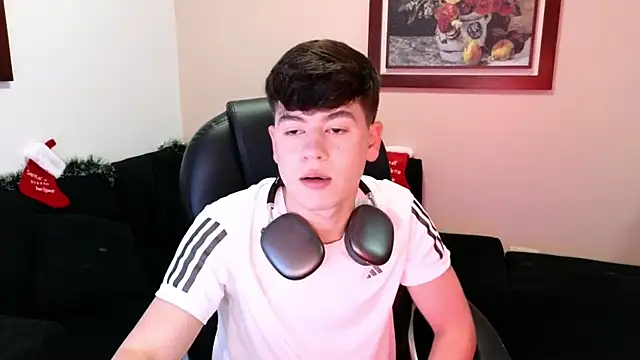 tightncuteass online show from November 2025 11:37:02 PM