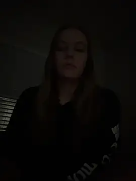 Snapshot of AllesandraLove chatting on February 2026 08:46:02 AM AllesandraLove online show from February 2026 08:46:02 AM