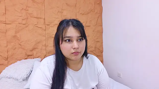 IvannaaVega online show from May 2026 04:51:01 AM