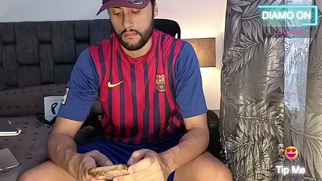 Snapshot of Thomas_redcol chatting on October 2025 04:24:02 PM Thomas redcol online show from October 2025 04:24:02 PM