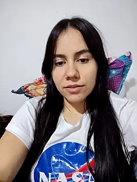 Snapshot of valen-sexx chatting on March 2026 03:45:01 AM valen-sexx online show from March 2026 03:45:01 AM