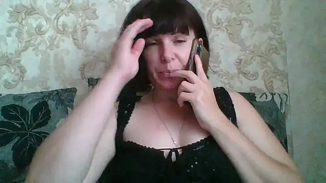 Snapshot of SecretSienna_ chatting on September 2025 11:03:01 AM SecretSienna online show from September 2025 11:03:01 AM