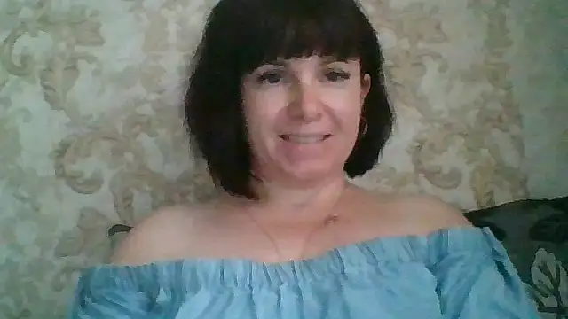 Snapshot of SecretSienna_ chatting on October 2025 12:48:02 PM SecretSienna online show from October 2025 12:48:02 PM