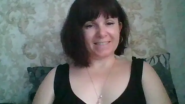 Snapshot of SecretSienna_ chatting on October 2025 08:47:01 AM SecretSienna online show from October 2025 08:47:01 AM