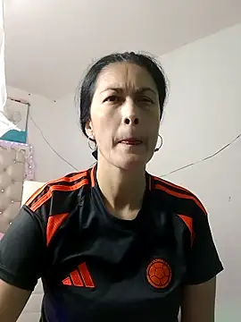 ZARAY 1118 online show from September 2025 09:38:01 PM