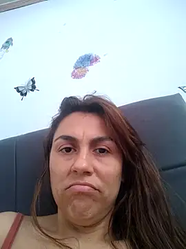 vanessa-titisM online show from April 2026 03:06:01 PM