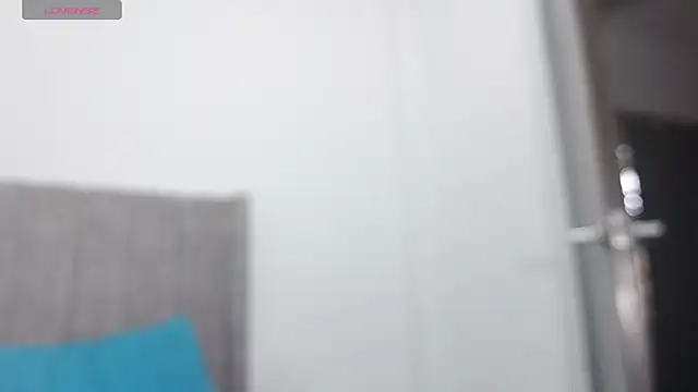 Marianah10 online show from September 2025 06:13:02 PM