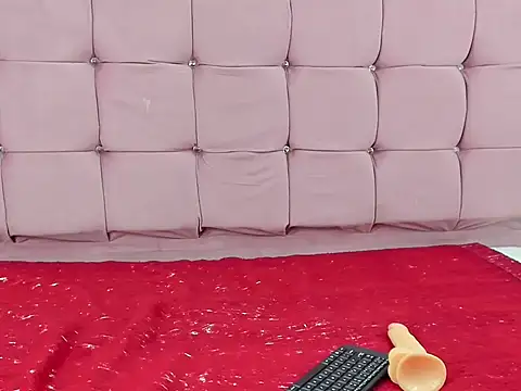 MiaSweet Pussy online show from September 2025 03:28:01 AM