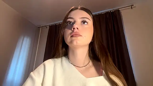 Snapshot of CatherinDream chatting on September 2025 02:02:02 AM CatherinDream online show from September 2025 02:02:02 AM