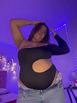 Anabelle 00  online show from April 2026 03:22:01 AM