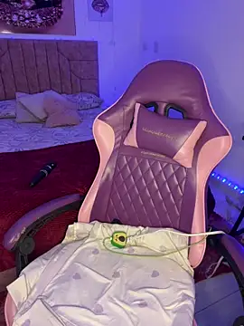 Anabelle 00  online show from May 2026 03:12:01 AM