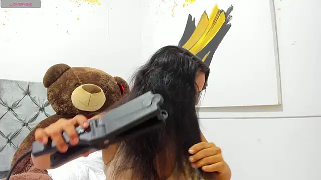 debora ortiz online show from October 2025 01:19:01 PM