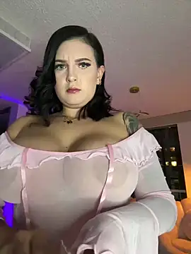 Snapshot of GabyMejiaa chatting on May 2026 12:51:02 AM GabyMejiaa online show from May 2026 12:51:02 AM