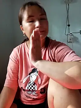 Snapshot of Tamara-a chatting on October 2025 01:25:01 AM Tamara-a online show from October 2025 01:25:01 AM