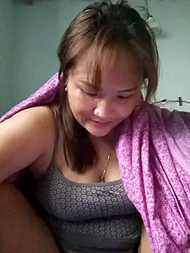 Snapshot of Tamara-a chatting on November 2025 03:20:02 AM Tamara-a online show from November 2025 03:20:02 AM