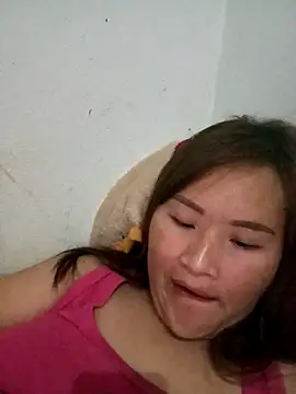 Snapshot of Tamara-a chatting on November 2025 12:37:01 PM Tamara-a online show from November 2025 12:37:01 PM