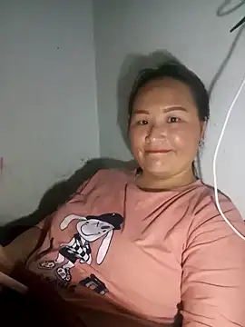 Snapshot of Tamara-a chatting on December 2025 02:42:01 AM Tamara-a online show from December 2025 02:42:01 AM