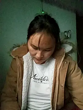 Snapshot of Tamara-a chatting on December 2025 12:48:01 AM Tamara-a online show from December 2025 12:48:01 AM