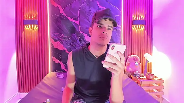 Lucky boys  X online show from September 2025 11:48:01 AM